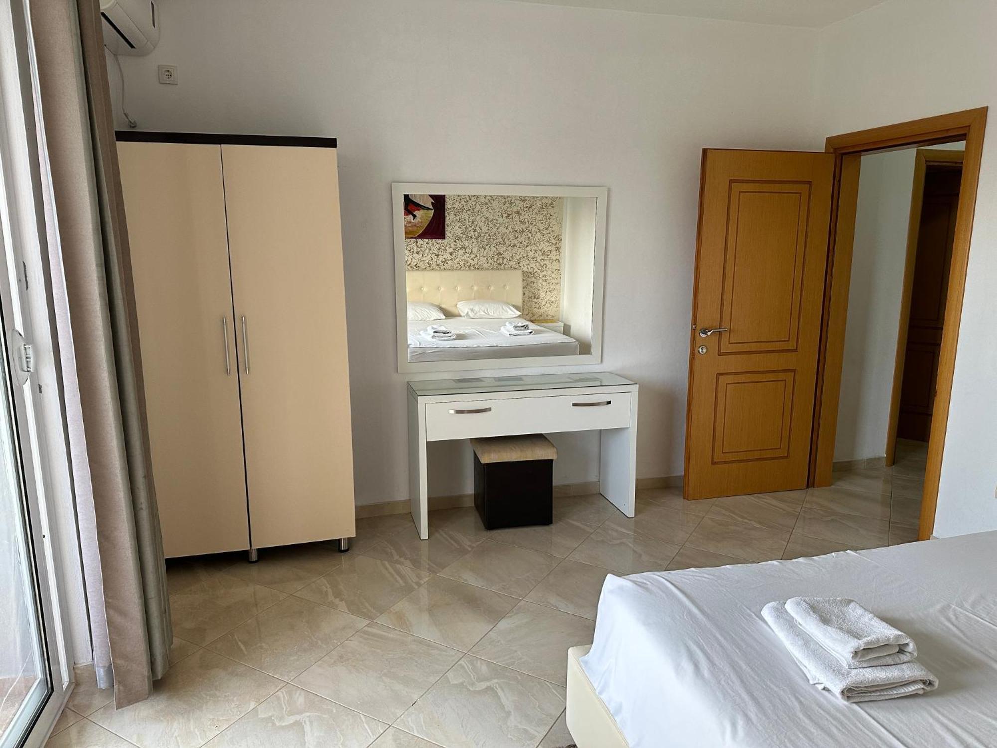 Apartments Casa Mia Ulcinj Bilik gambar