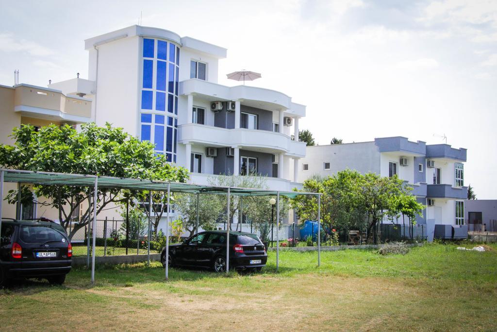 Apartments Casa Mia Ulcinj Luaran gambar