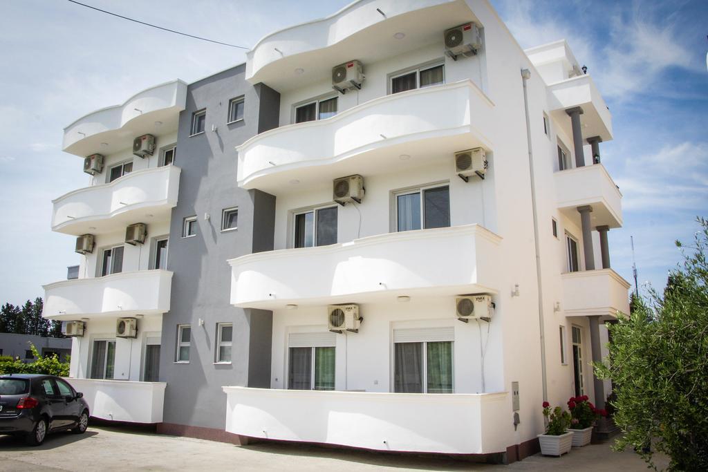 Apartments Casa Mia Ulcinj Luaran gambar