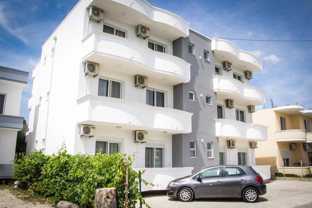 Apartments Casa Mia Ulcinj Luaran gambar